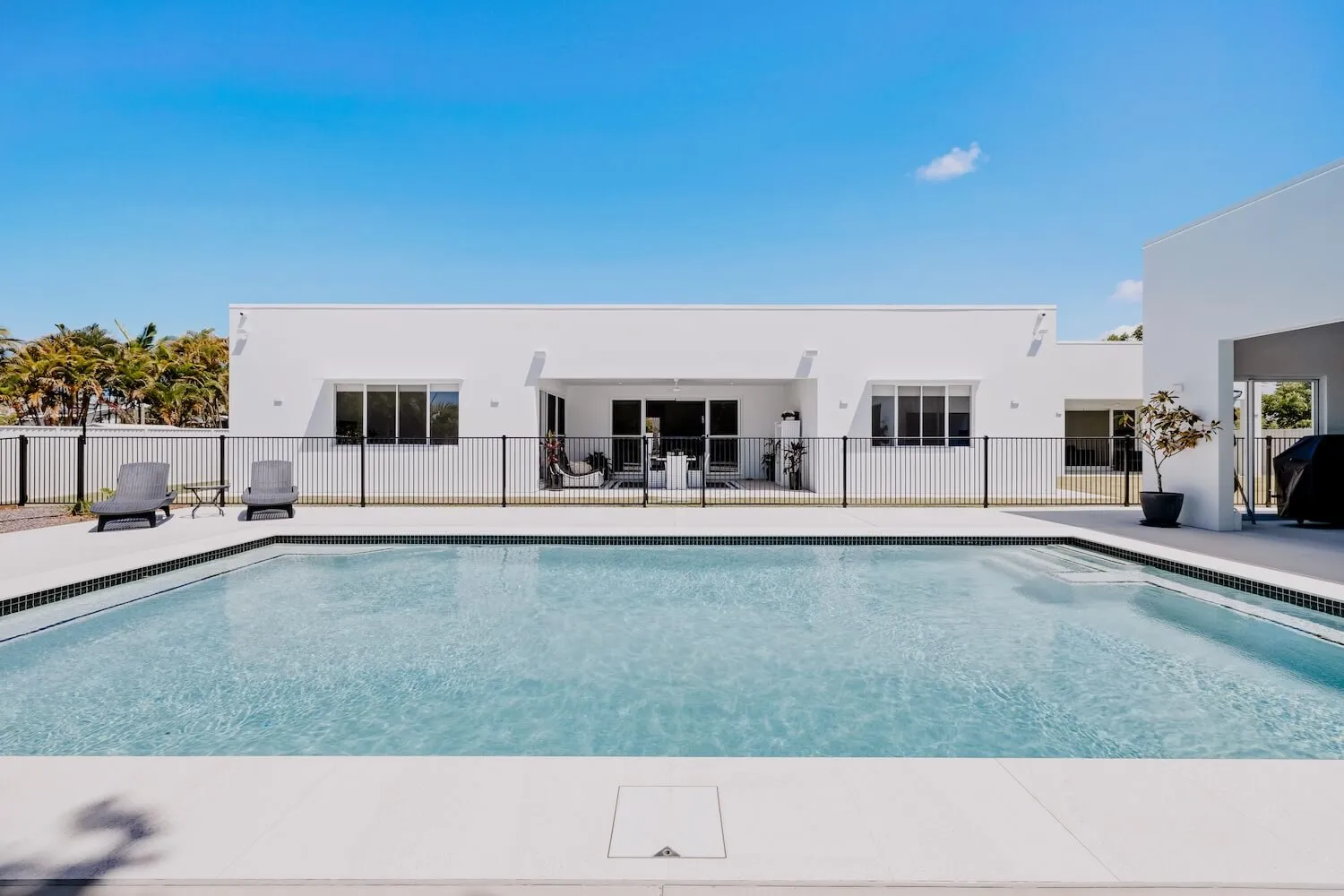 Pool and garden: The Hide Away at Little Mountain